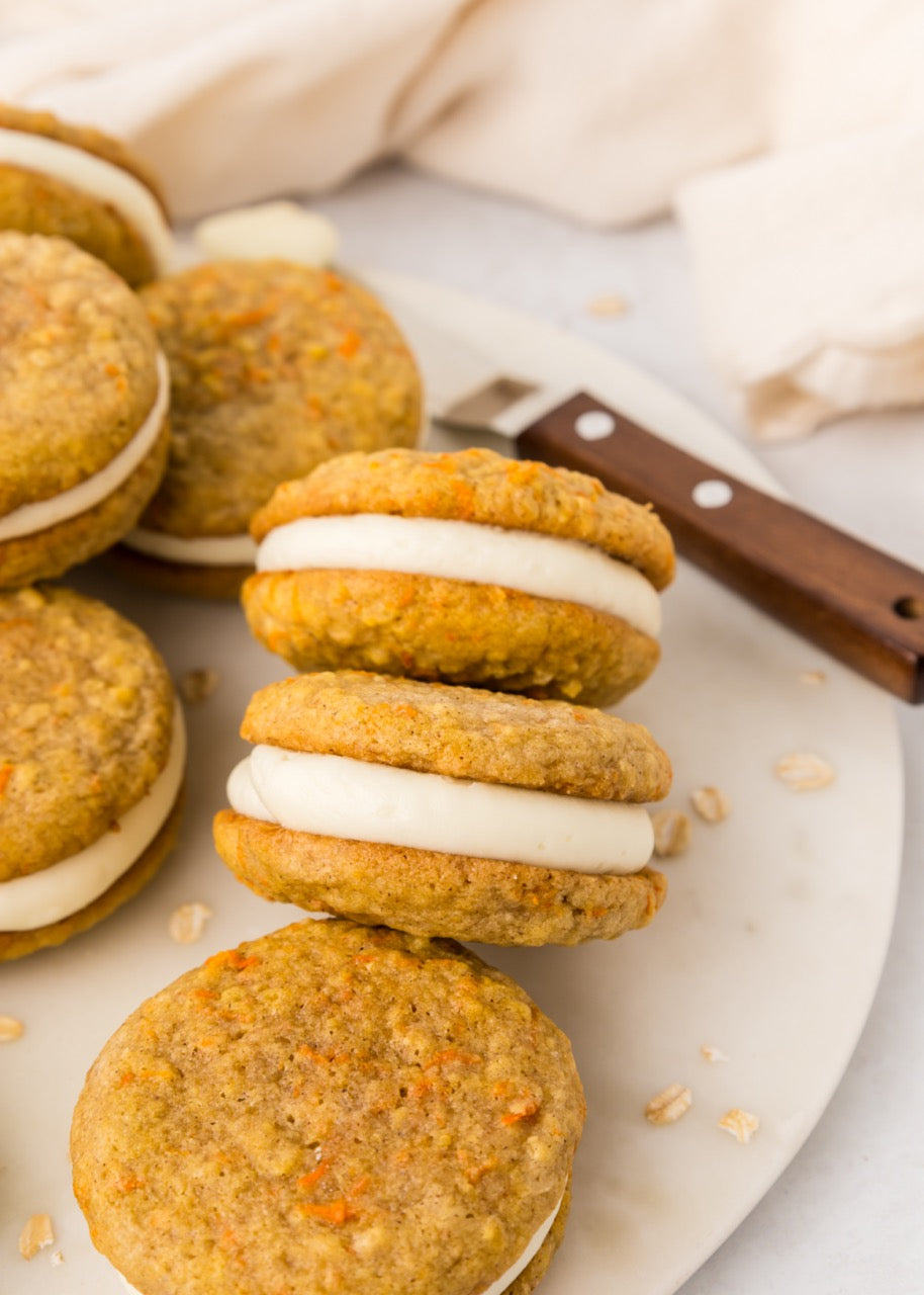 Carrot Cake Whoopie Pies