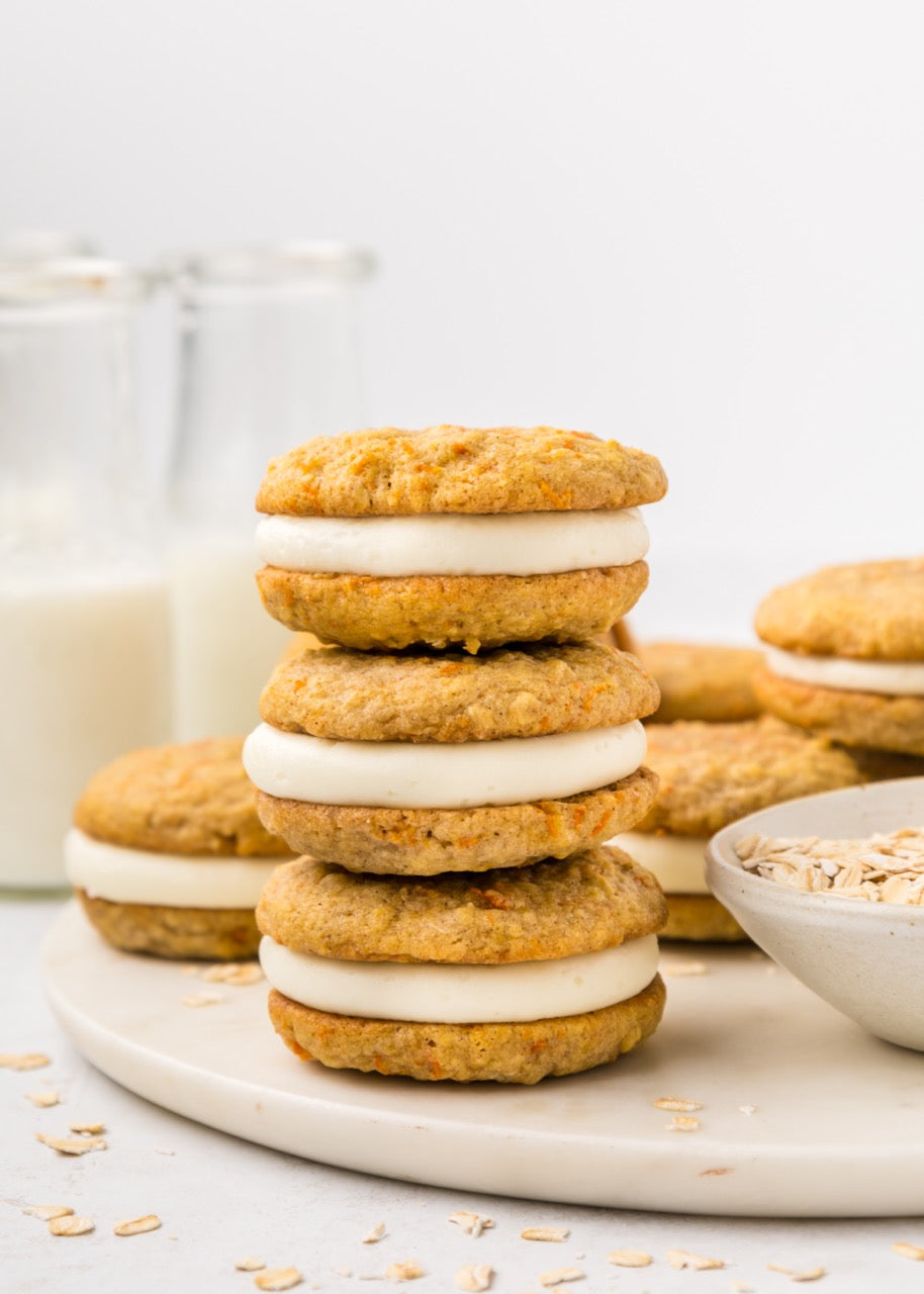 Carrot Cake Whoopie Pies