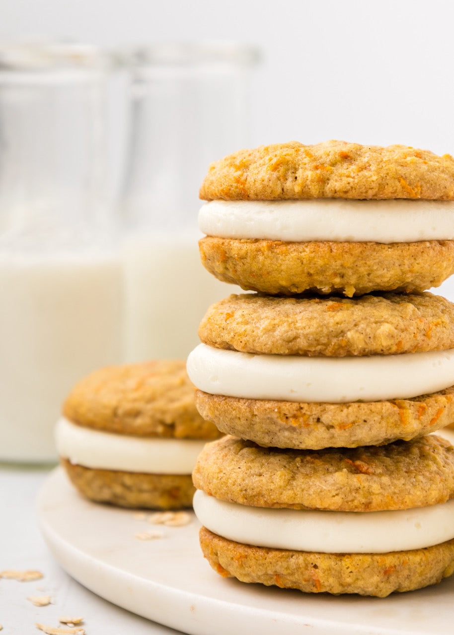 Carrot Cake Whoopie Pies