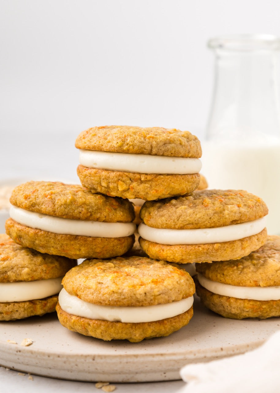 Carrot Cake Whoopie Pies